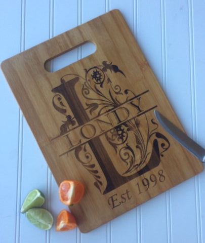 Monogram bamboo cutting board - Favor Universe