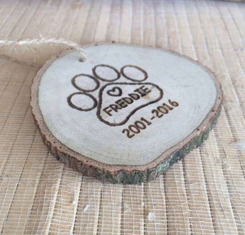 Pet Paw Christmas Ornament - Favor Universe