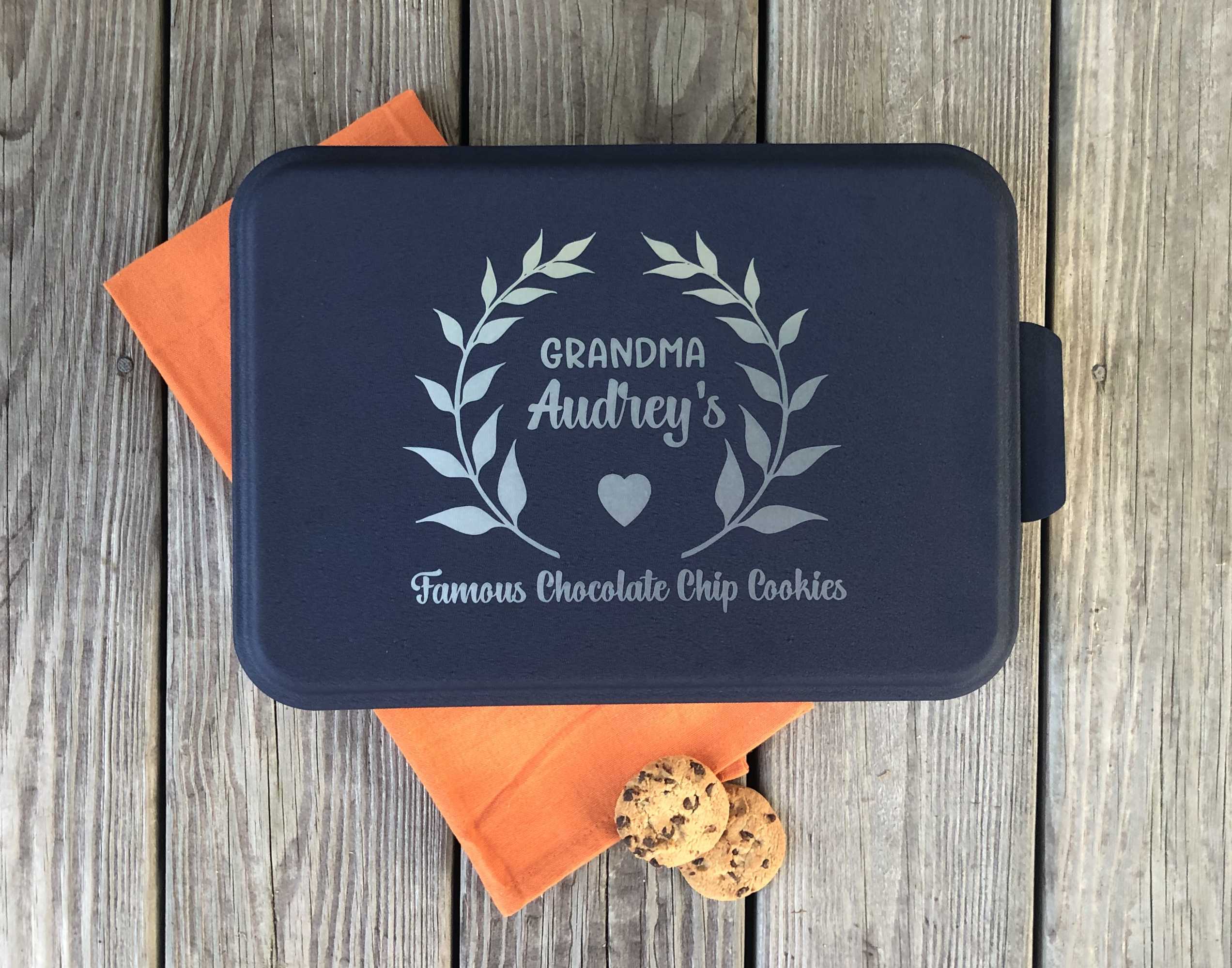 Custom Engraved Cake Pan Lid, 9x13 Pan, Bakers Gift 