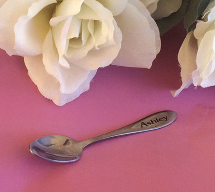 Engraved spoons - Favor Universe